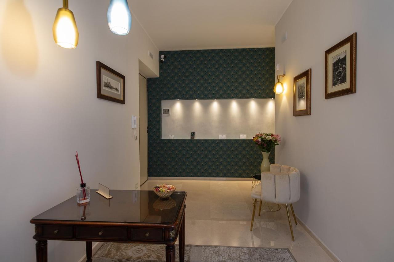 Bebio Rooms Trani Exterior photo