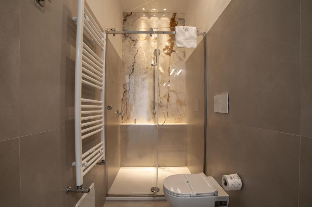 Bebio Rooms Trani Exterior photo