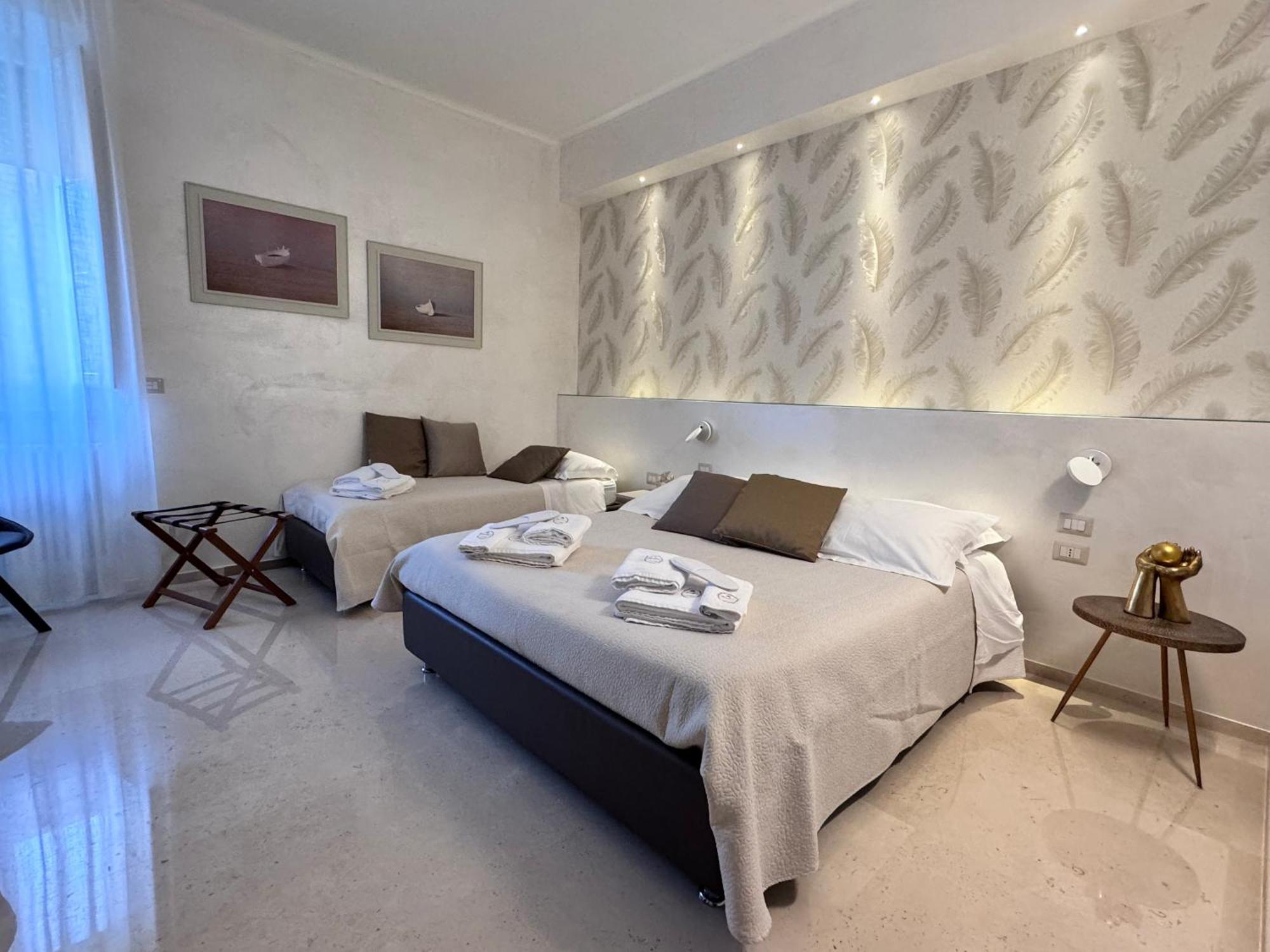 Bebio Rooms Trani Exterior photo
